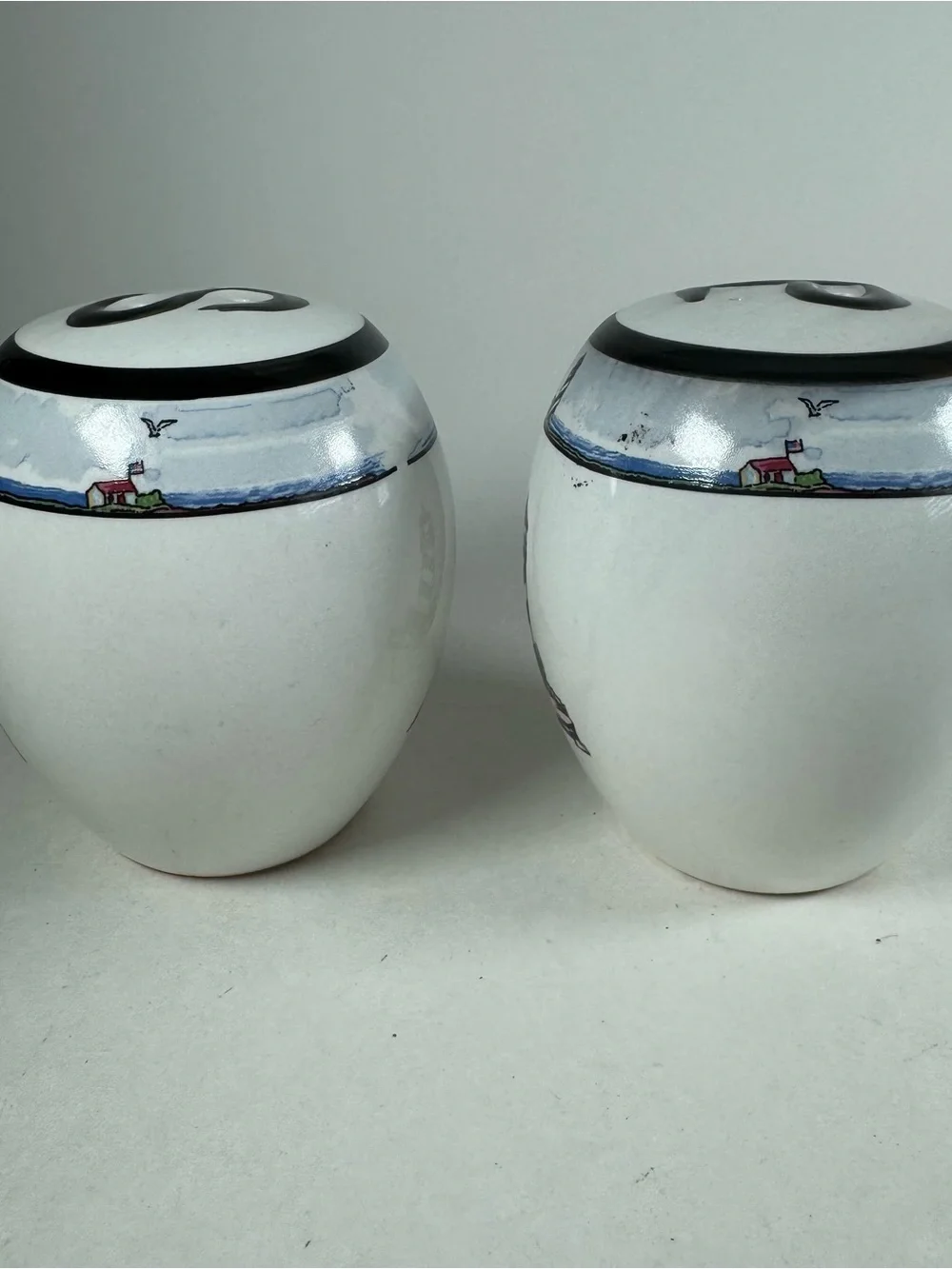 Totally Today Coastal Lighthouse Nautical Salt Pepper Shakers 4